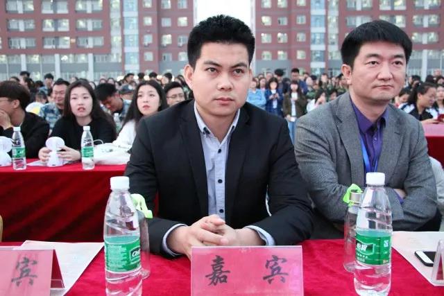 中国地质大学长城学院 第十一届心理健康月开幕式圆满成功