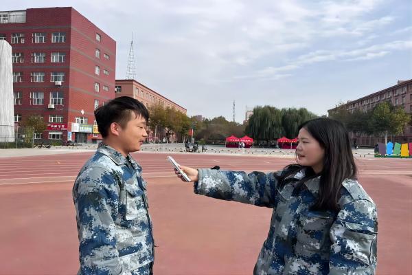 保定理工学院||管理学院||献点滴血，绿生命树——我院师生献血活动记录专辑