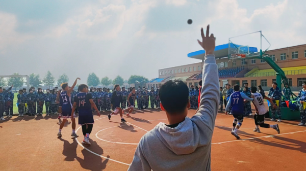 保定理工学院||管理学院||以篮球之名，投管理风采——管理学院举行2023年秋季篮球比赛