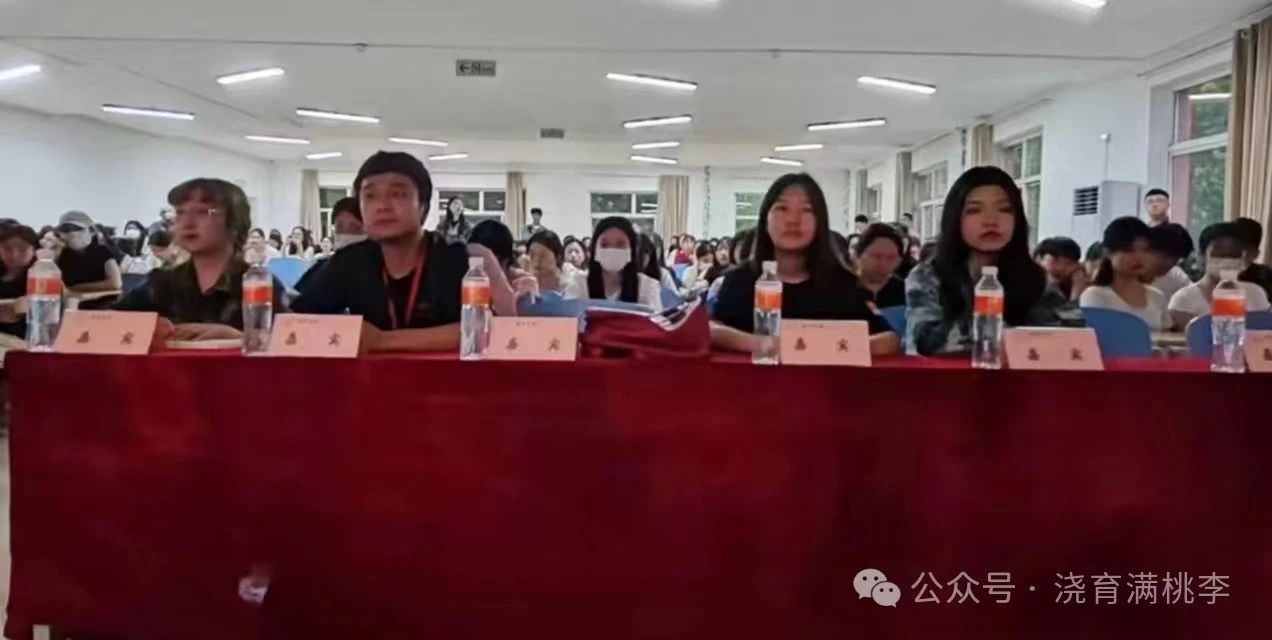 助学贷款圆我梦，诚信还贷誓必行