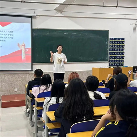 “智慧团建，服务同学”——保定理工学院艺术学院团总支组织部召开工作例会，深入研讨智慧团建与冀 e 青春使用事项