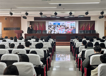 青春逐梦路 就业启华章 艺术学院大学生风电能源就业宣讲会成功举办