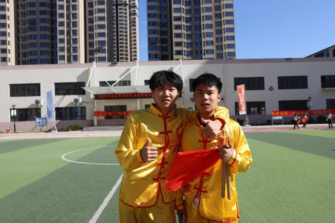 龙舞翩跹润童心,美育芳华育幼苗