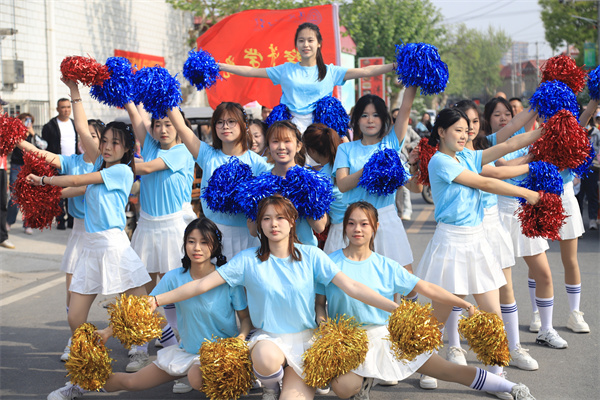 巍巍太行看理工，激情助力马拉松——我院志愿者助力2025保定马拉松赛事