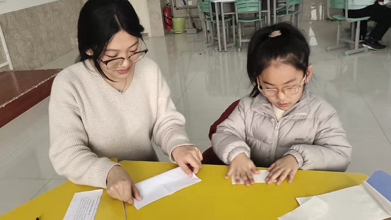 “冬日暖阳·成长伴行” ——校园寒假托管班开启缤纷冬日时光