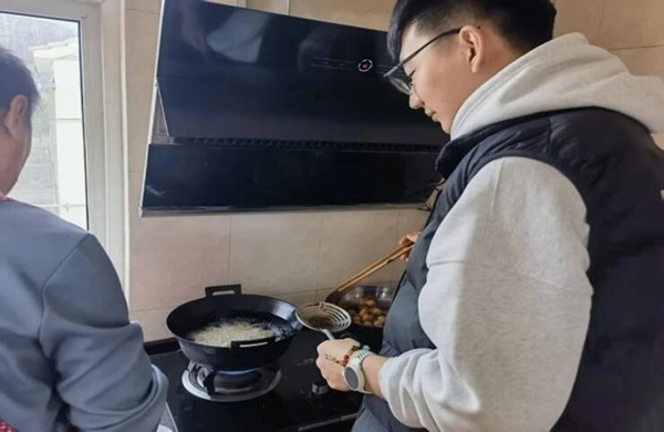 养成教育|保定理工学院|管理学院|以孝亲实践深化养成教育（八）