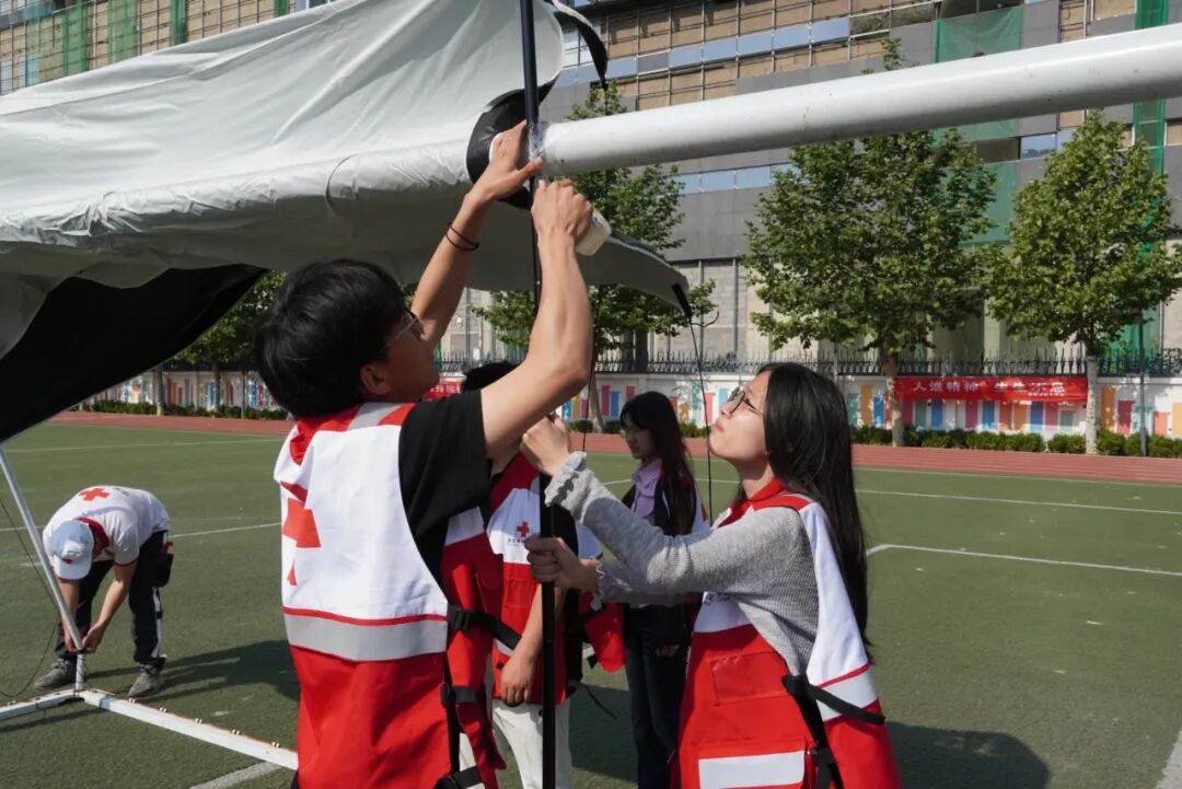 保定理工学院助力保定市红十字会2026地震灾害应急救援综合演练