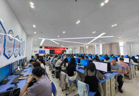 “2026新商科AIE智境高阶深化师资研修班”在保定理工学院圆满结束