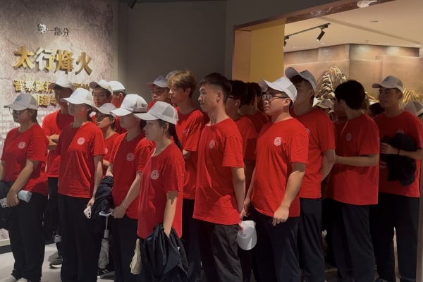 感悟红色文脉 ，厚植求知底蕴——康复医学院新生参观保定理工学院红色展馆