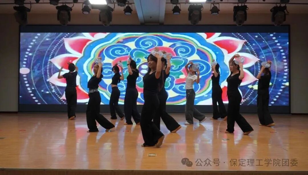 【活动预告】保定理工学院2026年迎新晚会倒计时3天！