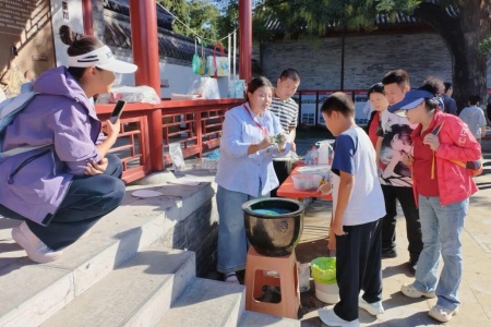 非遗润古城 美育庆华诞｜保定理工学院美育教育中心总督署非遗市集顺利开展