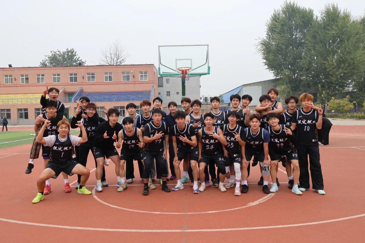 以球聚力聚同心，热血竞技显担当——我院踊跃参与学校第二十一届“迎新杯”篮球赛